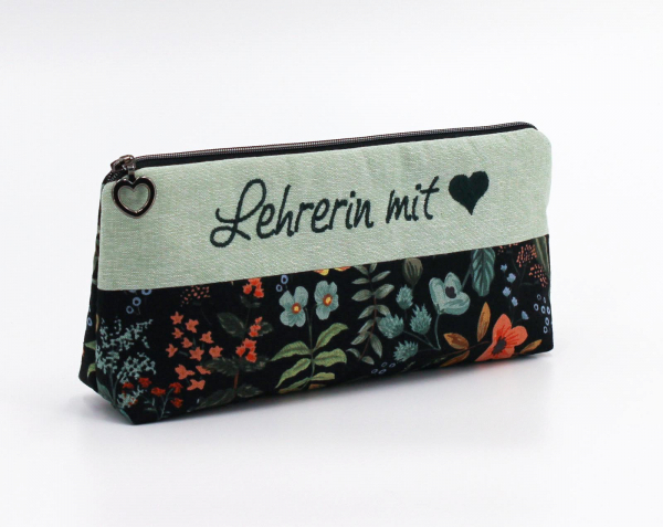 Mäppchen, Stiftemäppchen Lehrerin mit ❤